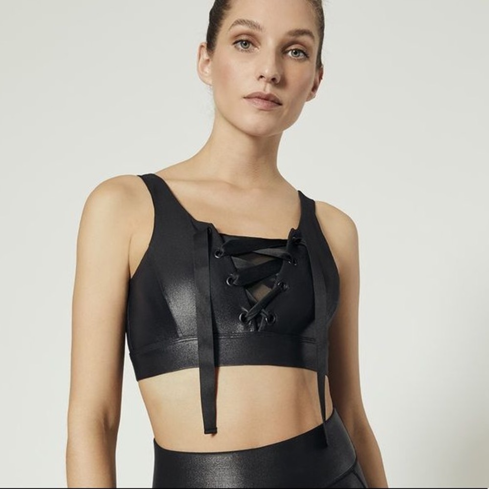 Carbon38 takara lace up bra
